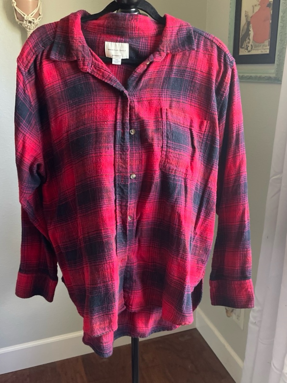American Eagle Outfitters Red and Black Plaid Button-Down Shirt
